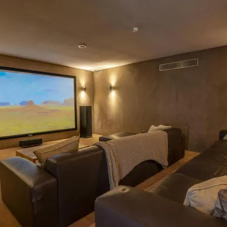 Вилла Relax And Reconnect In Porto-Vecchio. Villa With Pool For 10 Порто-Веккьо
